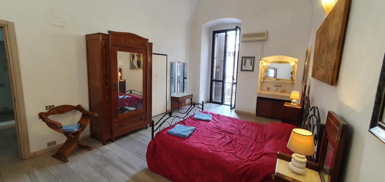 Very Central Apartment, By Shops, Bars, Restaurants Μπάρι Εξωτερικό φωτογραφία