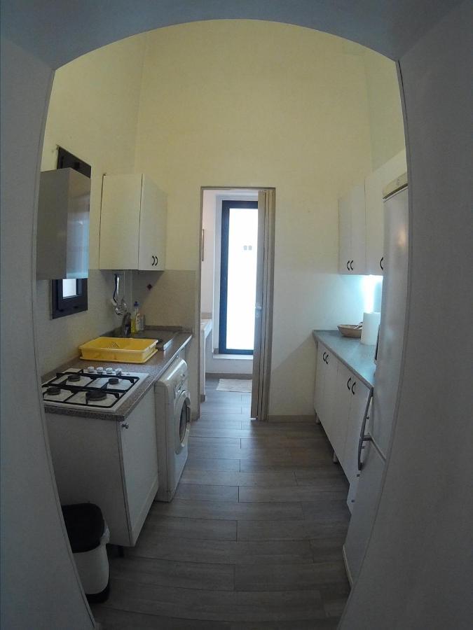 Very Central Apartment, By Shops, Bars, Restaurants Μπάρι Εξωτερικό φωτογραφία